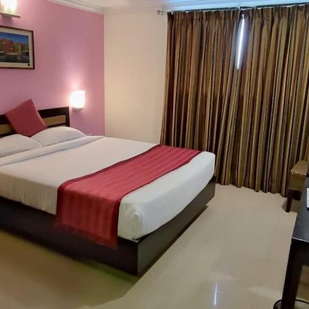 Shilton Suites Bangalore Extérieur photo