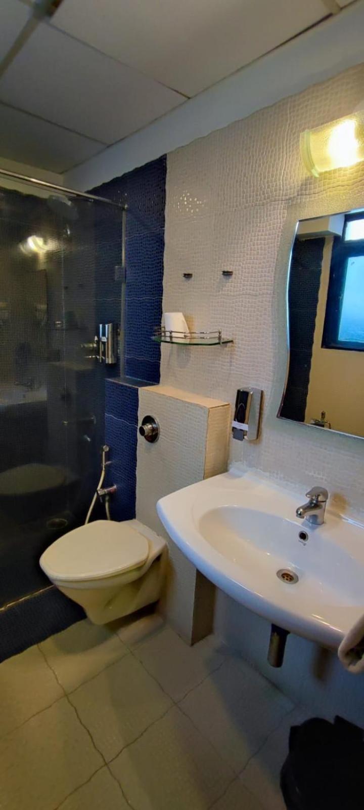 Shilton Suites Bangalore Extérieur photo